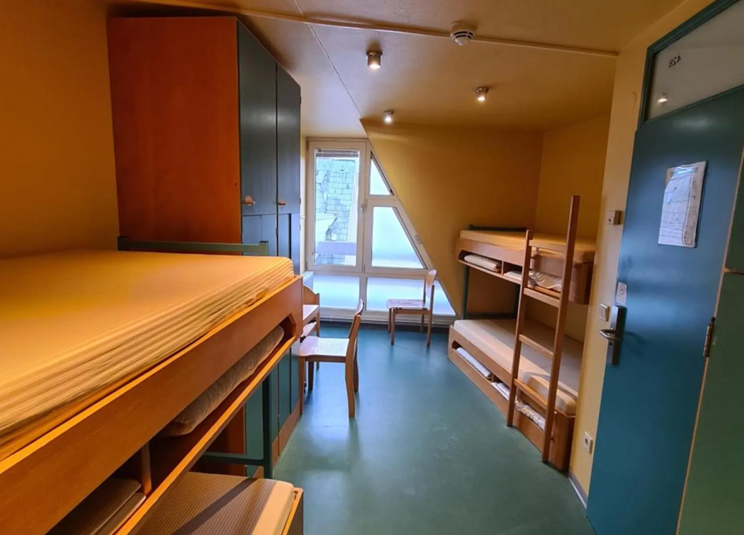 Хостел Jugendgaestehaus St.-Michaels-Heim Берлин Германия